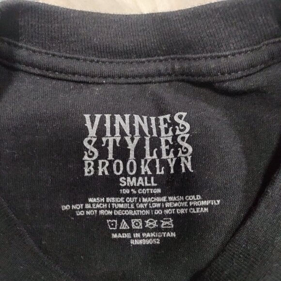 Brooklyn Vinnies Signature Blue Dog Graphic Print Short Sleeve Black Shirt Small - Picture 7 of 10